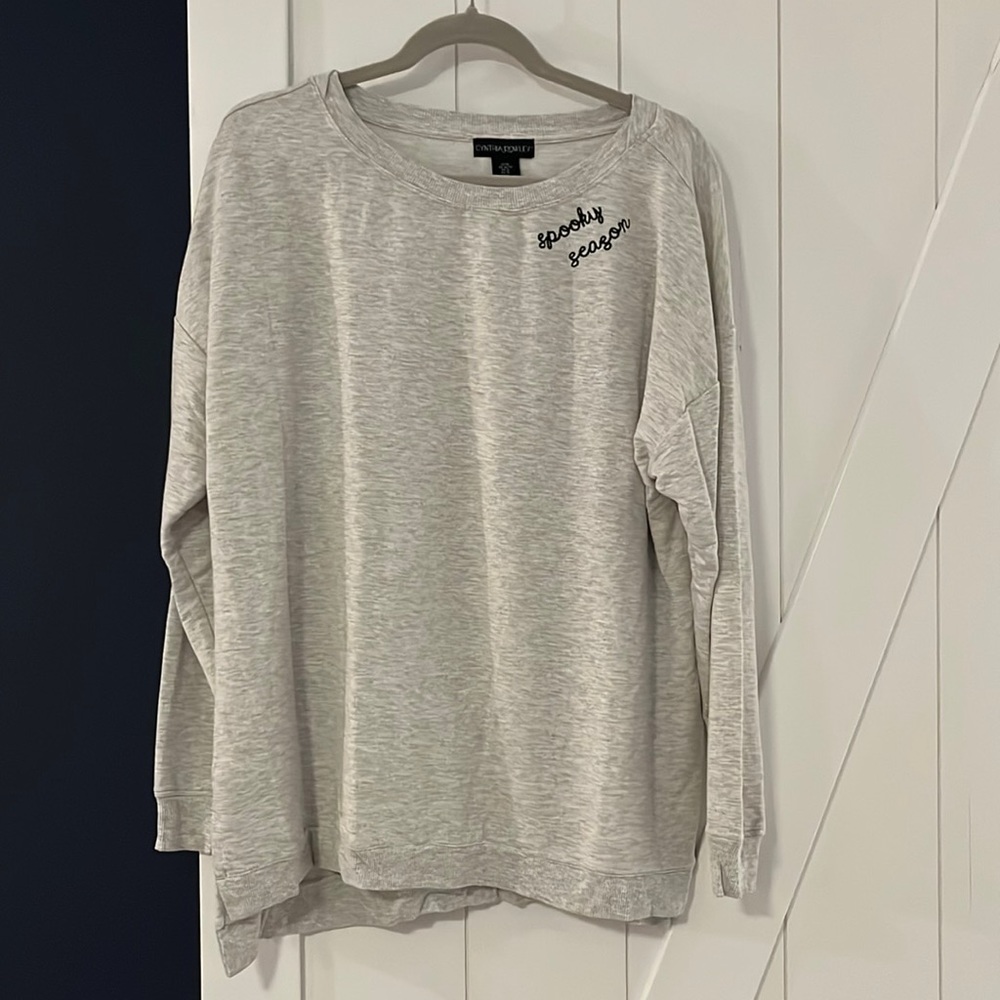 Cynthia Rowley SPOOKY SEASON comfy grey lightweight sweatshirt!